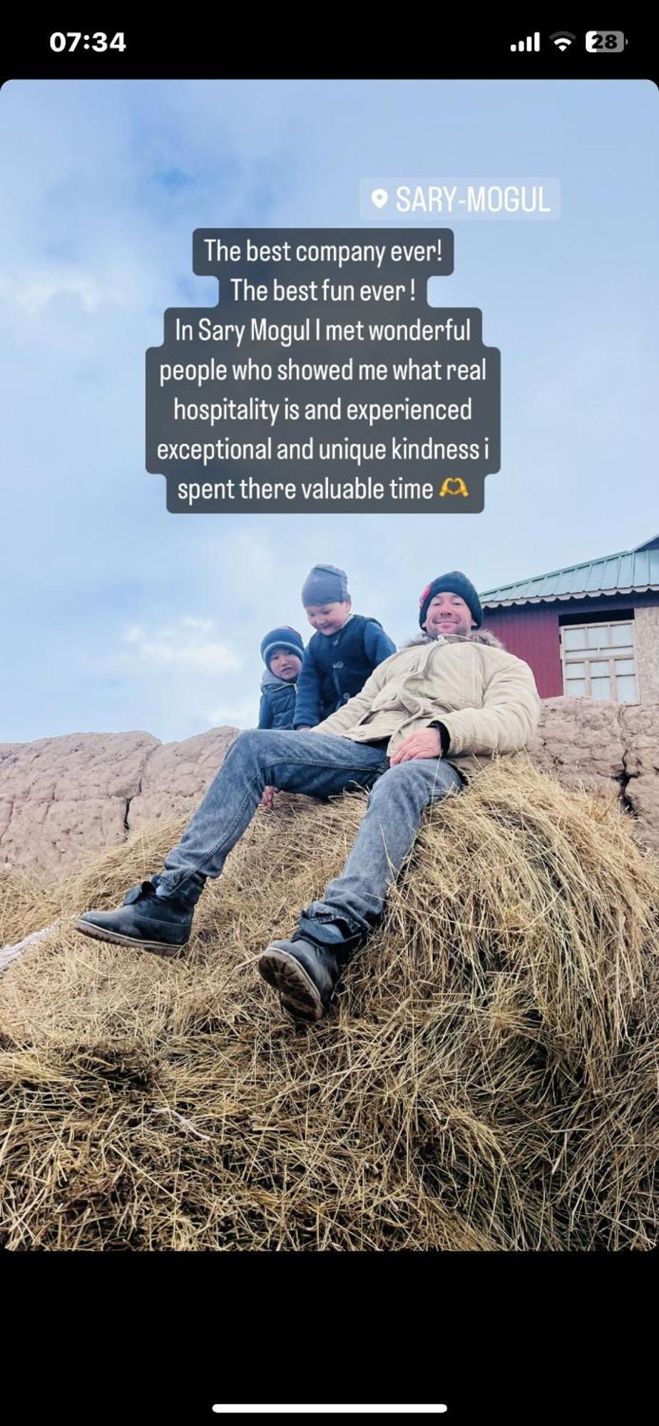Cbt1 Sary-Mogul Hotel Buitenkant foto
